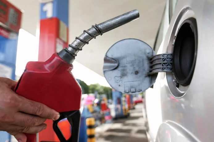 Distribuição de combustíveis garante segurança energética e sustenta a economia brasileira.